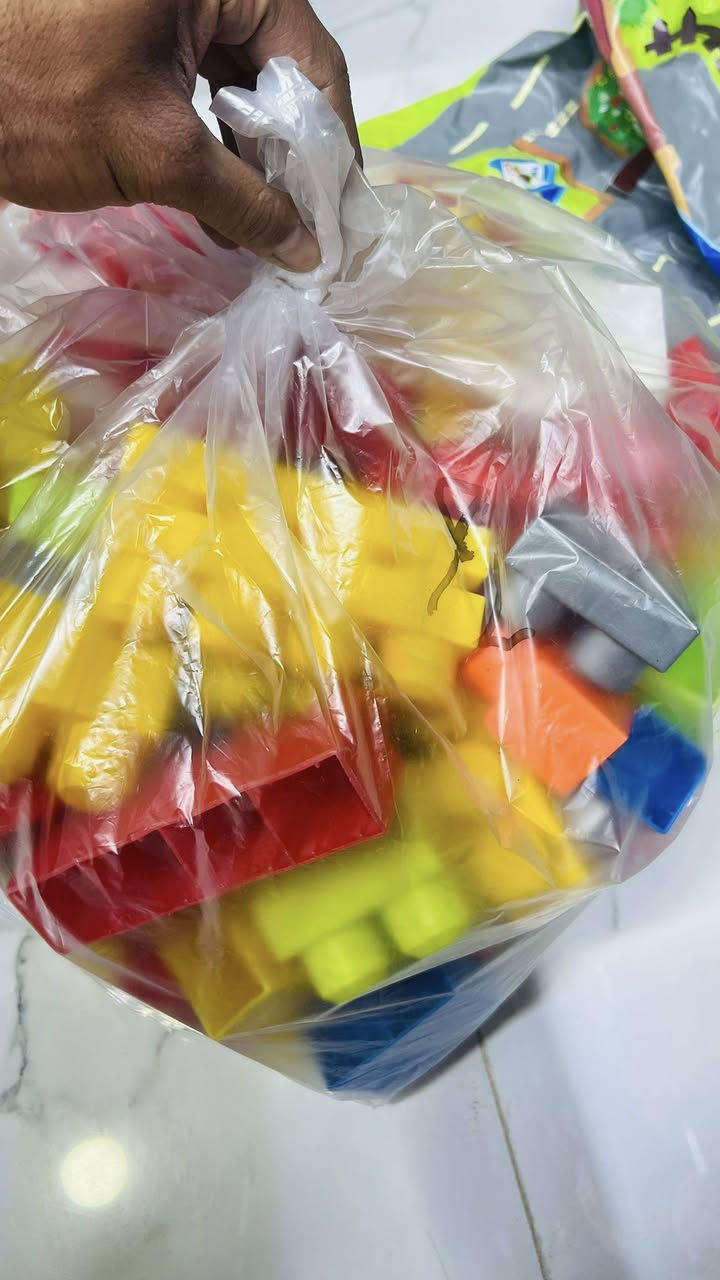 مكعبات حجم وسط باله اصلي مختوم متوفر عدد 120 قطعة 17الف وعدد 97 قطعة سعره 15الف التوصيل 3الاف لكل المحافظات


**إذا كنت صاحب هذا الإعلان وتريد حذفه لأي سبب، رجاءا أرسل رسالة إلى الدعم الفني**