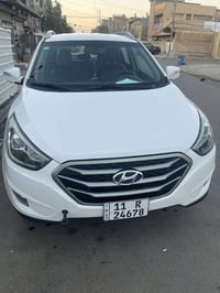 لبيع توسان ٢٠١٥ خليجي  ابيض   تحكم ستيرن   سويج    تبريد قطعتين  محرك ...