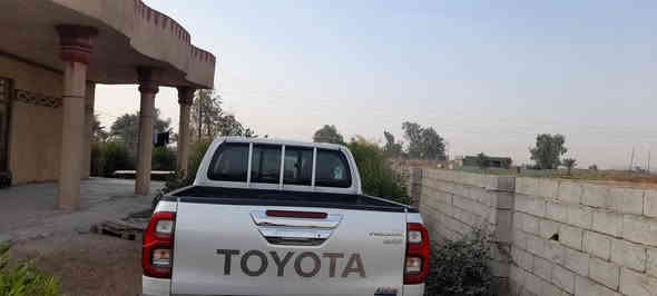 السلام عليكم عندي تيوتا هايلوكس ساز فول مواصفات رقم بغداد مكفوله كفاله عامه السعر ٣٧٥ وبيها مجال بسيط العنوان بغداد اليوسفية ناحية الرشيد رقم الهاتف *********** ***********
