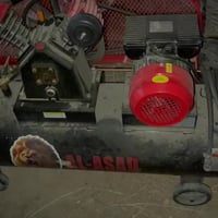 كبريسر ١٠٠ لتر للبيع امريكي وليس تركي كهرباىي السعر ٢٥٠ الف الهاتف ٠٧٨...