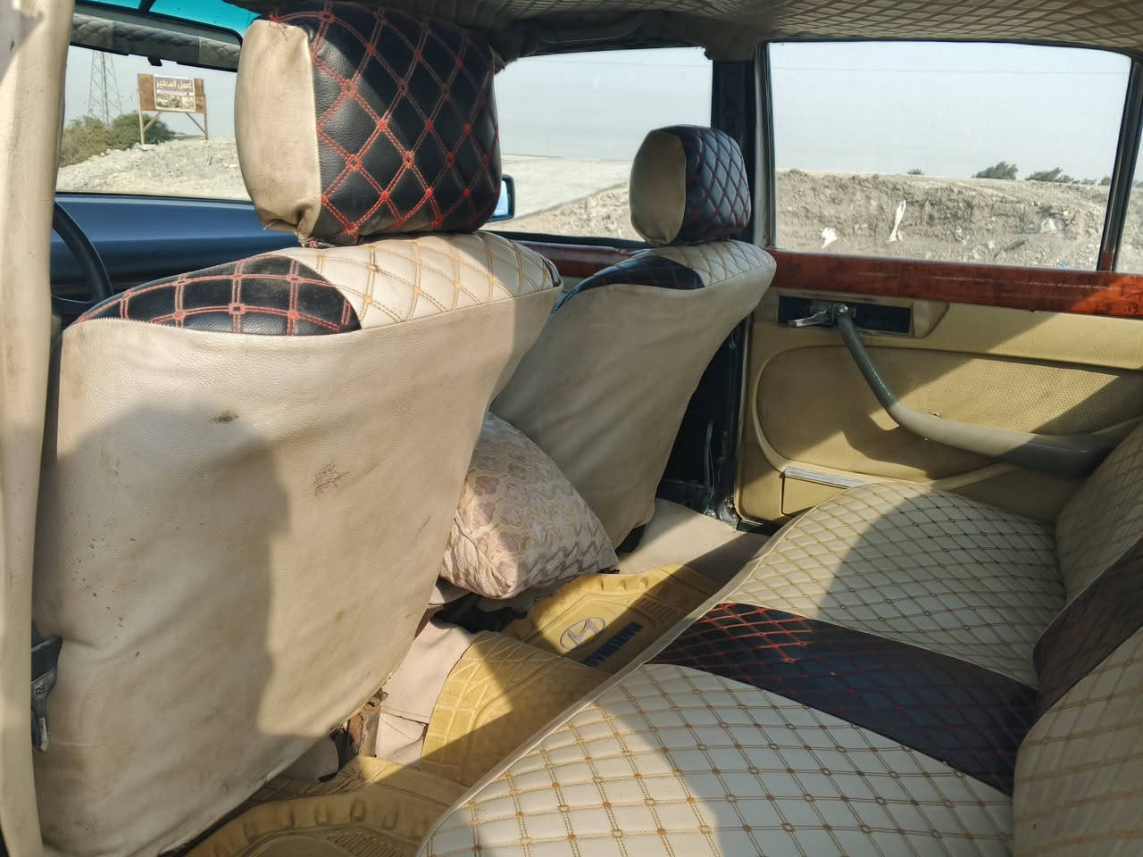 رحمه لموتاكم الي مايعجبه لايعللق بسبب الوعود لكاذبه سياره مارسدس جامبو مديل 86 سنويه منتهيه.ورقيه حاىز ثالث بدون راعي اتكفل سرقه وعشاير فقط كير محرك جدد المحرك بي صوت خفيف ماعرفه شني بس ابيع بكن احسن لاتنقيص ولا دخان سياره تشلع شلع محرك بطه نعمه من الله ماماثر ولاشي تخم تاير مصبوغه عام قواعد دبلات سليمه. كهرباىيات شغاله تبريد شغال بس بي ليك ابيع كوم حديد فقط سرقه وعشاير   وهاي كدام عينك سعرها 26 او مراوس شعندك تعالي خاص او اتصل *********** بصره قضا لمدينه
