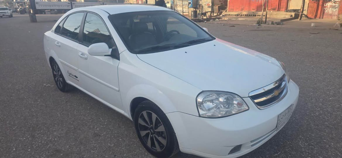 ئۆپترا مۆدێل ٢٠١٢
تۆماتیک شاشە ئایپاد 
گێڕ و مەکینە و کارەبایی و تەبریت سارد و گەرم بە شەرت
زەڕبەو لێدراوی نیە
٢ پارچە بۆیاخی هەیە
چوار تایەو ویلی لۆکی لە ژێرە
ڕەقەم ئەڵمانی سەنەوی اسڵی بەشەرتی حاسیبەو ئەوەلیات و ماڵی مەدەنی
نوقسانی تیا نیە کامل جاهیزە 

٥٦ گەڵاو مەعامەلەیە برایانە
موشتەری نیت ڕەحمەتت لێبێ سەرمان مەئێشێنە
کەلار
*********** 

ئادمین 🌸 كالار, السليمانية
