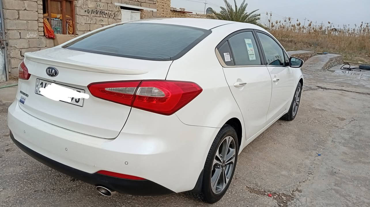 السلام عليكم للبيع سيراتو موديل 2014 كفاله عامه من الفتح والصبغ.والتبديل  شرط محرك 1600 فول موصفات من عده الفتحه والبصمه مري شفط كامره فول تحكم السعر 128 مكان السياره السماوه الرميثه تفاصيل الاتصال
***********👈السعر128 
***********
