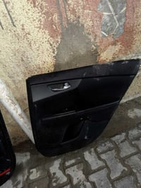 بطاين ابواب جهة اليمين اصليات مع دكمة التحكم واليدة الداخلية يشتغلن من...