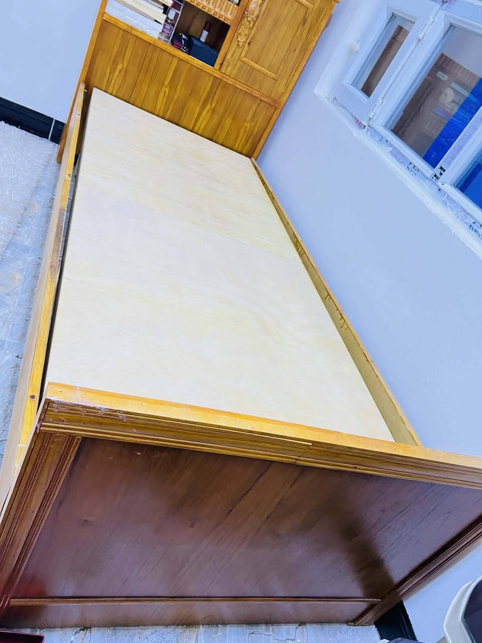 تخت للبيع نفر السعر 100 وبينو مجال نظيف حيل اخو الجديد


**إذا كنت صاحب هذا الإعلان وتريد حذفه لأي سبب، رجاءا أرسل رسالة إلى الدعم الفني**