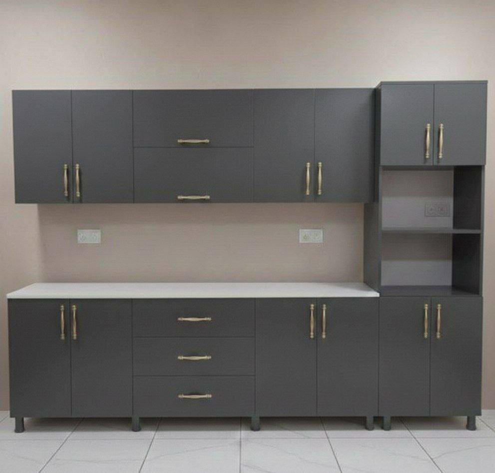 مترين ونص ارضي وملحق مع الفاترينا 
والسنك مترو20 مرمر 
#السعر400 الف 

اي لون يريده الزبون متوفر عدنه


**إذا كنت صاحب هذا الإعلان وتريد حذفه لأي سبب، رجاءا أرسل رسالة إلى الدعم الفني**