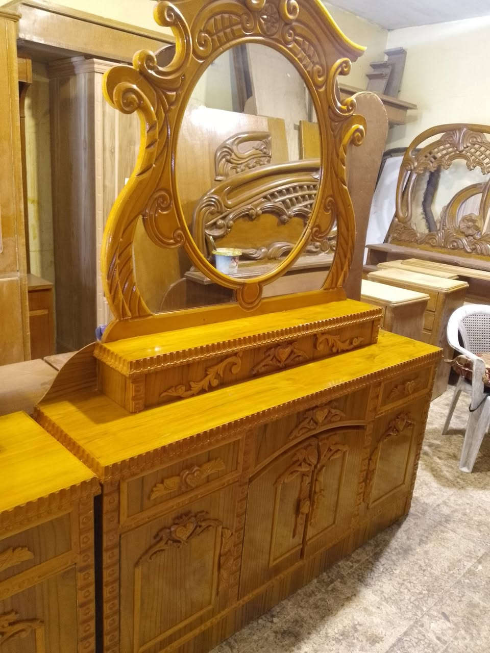 غرفة 5 ابواب زان مستعملة شغل توصي درجة الولى الولى صاج 5 ملم نضافه 💯
العنوان الحدباء خلف مرطبات البحرين مقابل افران زينب الرقم ***********
غير متوجد على الفيس
مستعدون لشراء الغرفه و الكناتير
