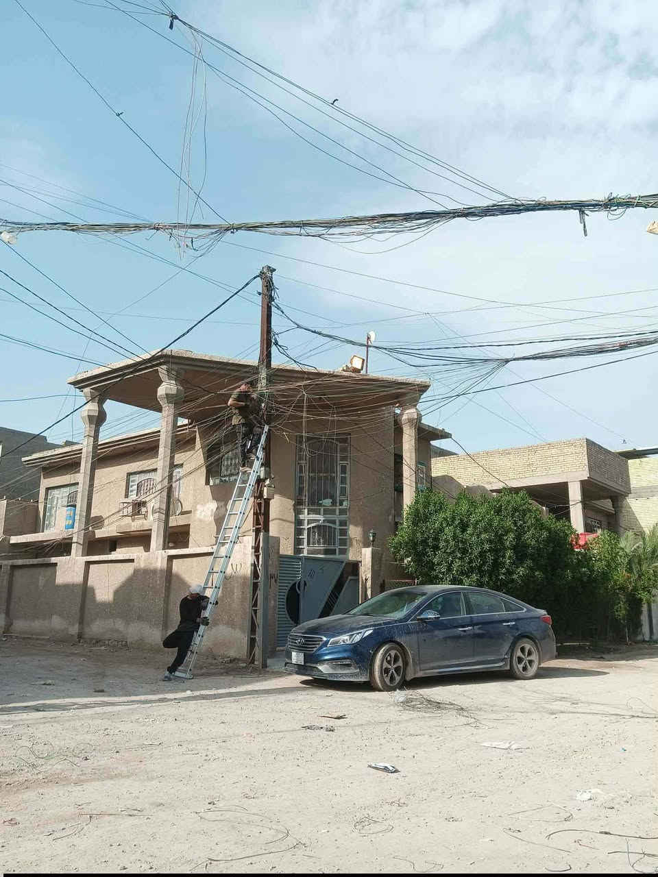 من رخصت لكادر ولادمن تنضيف مولدات وتسليك وإيرات وتحويل جوازات ونتحمل مسئوليه اي قطع *********** يوجد لدينه وتساب وحنه بل خدمه
