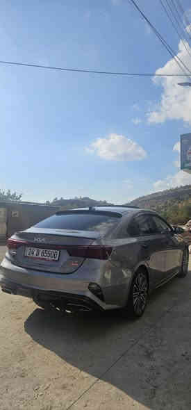 سلام عليكم 
كيا فورتي موديل ٢٤ gt فووول للاخير كير عادي ماشية ١١ الف كلين بدون ضرر السونار موضح فقط نصف دعامية صبغ رقم شمالي باسمي مكاني بغداد *********** 
١٦٠ وبيه مجال
