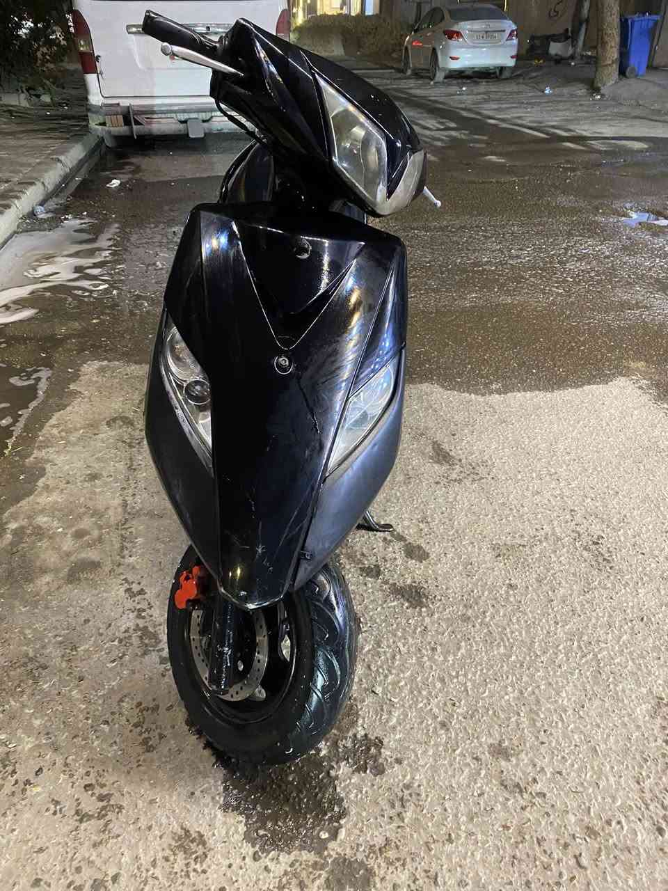 سلام عليكم ماكس ثعلب 140 للبيع الدراجه كامله اي نقص مابيها مكينه ما مفتوحه اربع اشاير دبل اشاره شغاله سلف وهندو اي نقص ماكو بدراجه نكره كل وقت كل الكهربائيات شغاله ممتواجد علفيس السعر 550 رقمي *********** عند مراوس واتساب👍🏾
