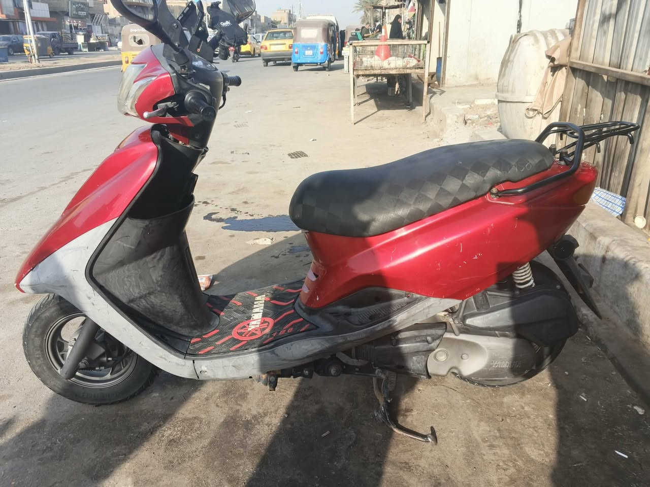 سلام عليكم شباب دراجه بريز بغبغاء مكفوله كفاله عامه من كفر ومكينه درجه نضيفه جيب فيتر وتعال وفحص السعر 950وبيهه مجال بصيط الرقم ***********
