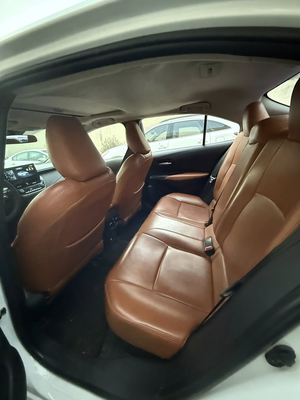 كورلا فول الفول كرسي كهرباء وجلد. السعر. ٢٣ مليون تلفون ***********
