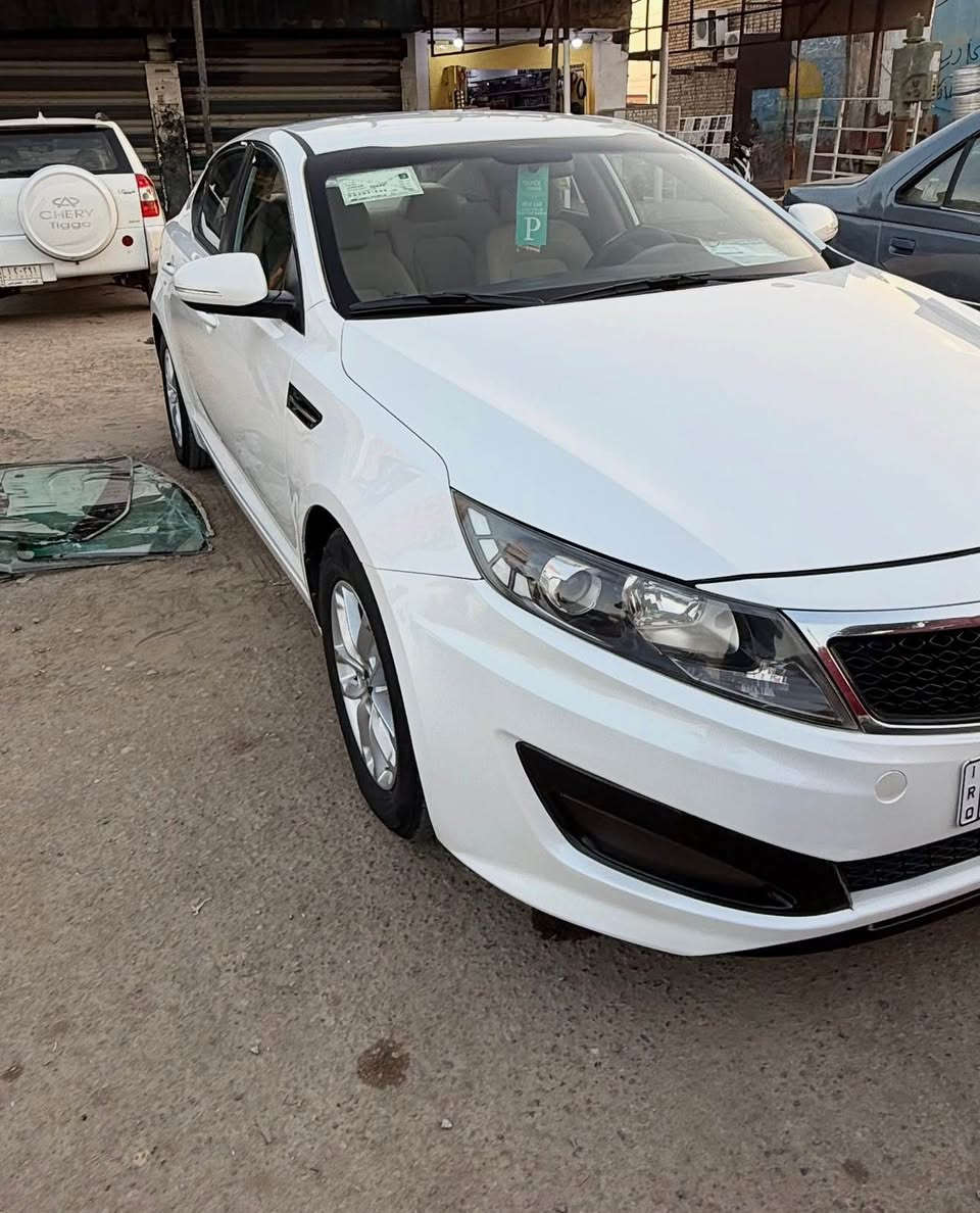 اوبتما 2013 خليجي مكفوله صبغ وتبديل وضربه مواصفات الابتما معروفه محرك 2000 كير ومحرك وحداديه كفاله من كلشي 
بيها بارد خفيف كلش 
عنوانها العماره رقم ميسان انكليزي 
رقم صاحب السياره ***********
السبير المقدس مانازل عمارة, ميسان
