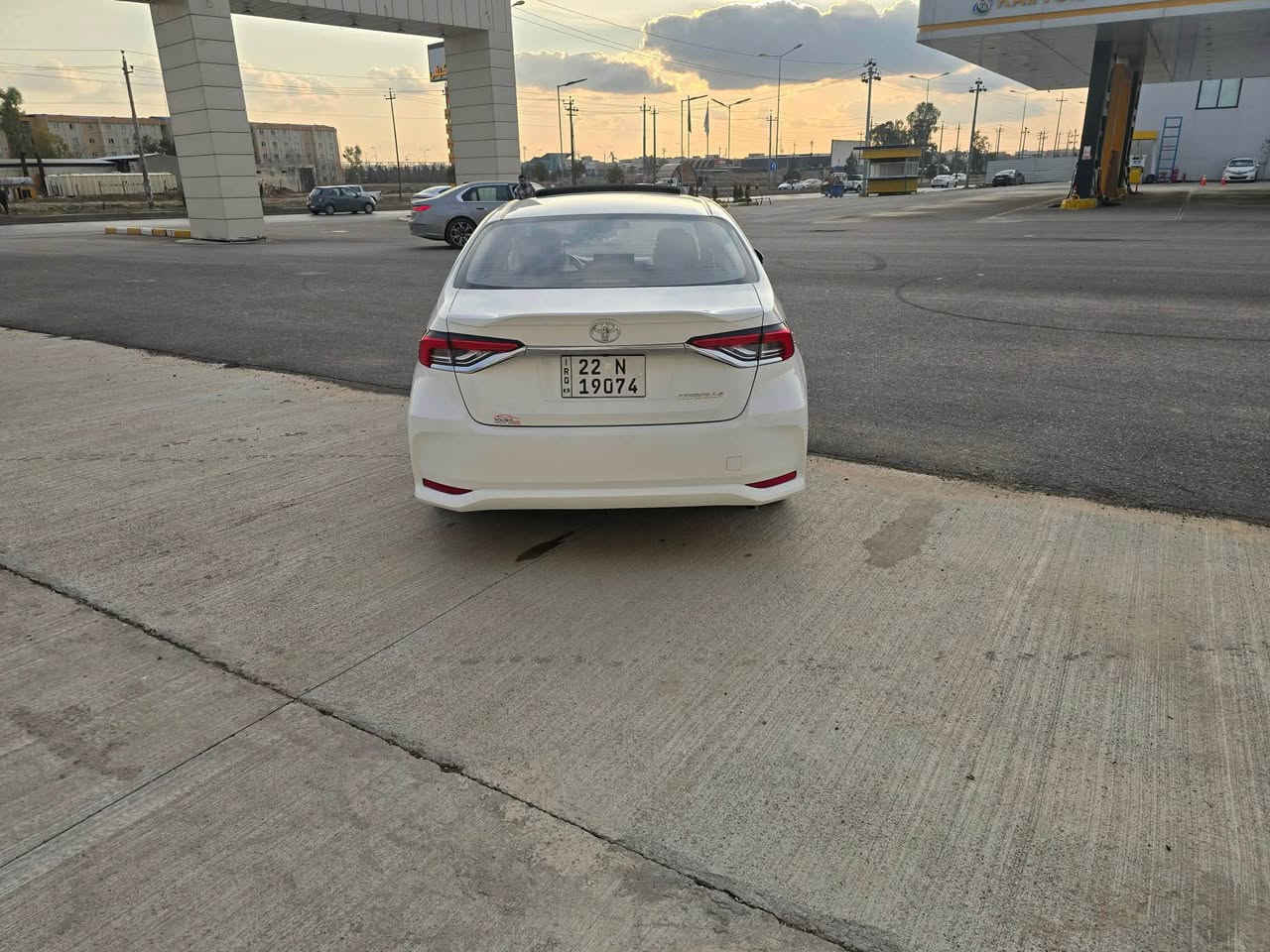 تويته كرؤله بيكاشو 2025نؤهه زار جيلؤمه تر رؤيه سه ياره كه يه ك ده سته بئ قه پو شوخت ره قه م موبايل ***********$167 أربيل, العراق
