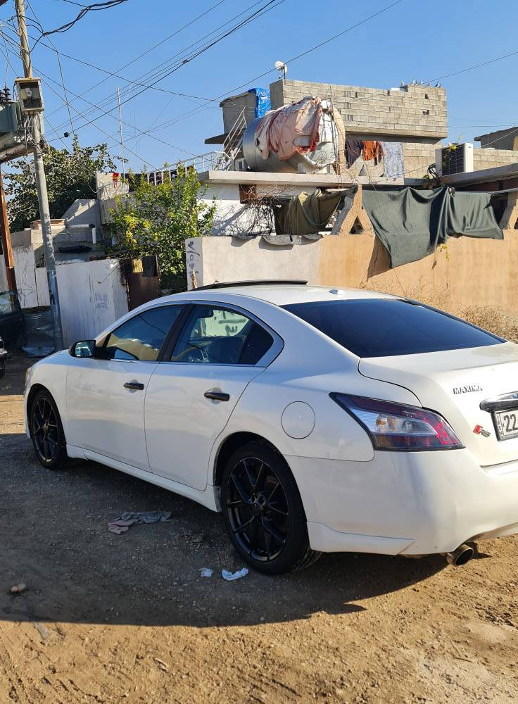 سلام عليكم
للبيع او مراوس
نيسان مگزيما 
موديل 2013 
فول مواصفات 
مكينه گير ابشرط
رقم سنويه ژينگه جديد لل 2028
احسبه اب اسمي تحويل+وكاله اب شرط 
السياره بي صبوغ 3_4 مكانات علي گد شبر يعني اذا تجمعهن مايطلعن قطعتين 
بدون ضرر بدون دواخل بدون ارباگ 
تخم طايرات جديد مصاير أسبوع شادهن
تبريدثلج+ تتفیە 
سعره 93 وبي مجال بسيط 
وعلي غرامه ينزل من سعره 11 ورقه 
مكاني كركوك 
*********** كركوك, العراق
