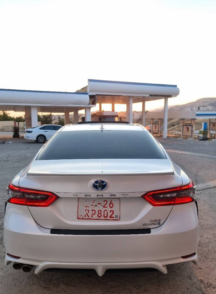 Toyota camry XSE hybrid 2024
فول مواسەفاتە 
چاملغی پێشەوەی لای سەکن بویاغە، لەگەل شوختێک لەسەر چاملغی پشتەوەی سەکن
169,000 Km رویشتوە 
نرخی 238 وەرەقە و مەجال
*********** اكر, نينوى
