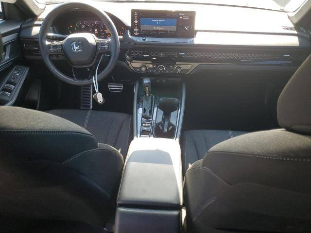 هوندا اكورد 23 سبورت فول
السيارة ماشية 26
• مكينة 2000 هايبرد تنفس طبيعي
• شفتات ستيرن 
• شاشة كبيرة
•كشنات مخمل
•فتحة سقف 
• كاميرا خلفية    
• رادار امامي
• مانع تصادم
• محدد مسار 
• تصحيح مسار
•بصمه تشغيل ابواب 
• مثبت سرعة
• مانع انزلاق
• دخول ذكي 
• إنارة ترحيبية
• هندبريك كهرباء 
• حساسات مطر 
• أوامر صوتية
• 3 أنظمة قيادة
تشغيل عن بعد 
كشن كهرباء 
شفتات ستيرن 
السعر 165ورقه  $مجال بسيط 
الحادث موضح بل صور
رقم كركوك تحويل مباشر 
مكان السيارة الشرقاط سديرة 
***********
