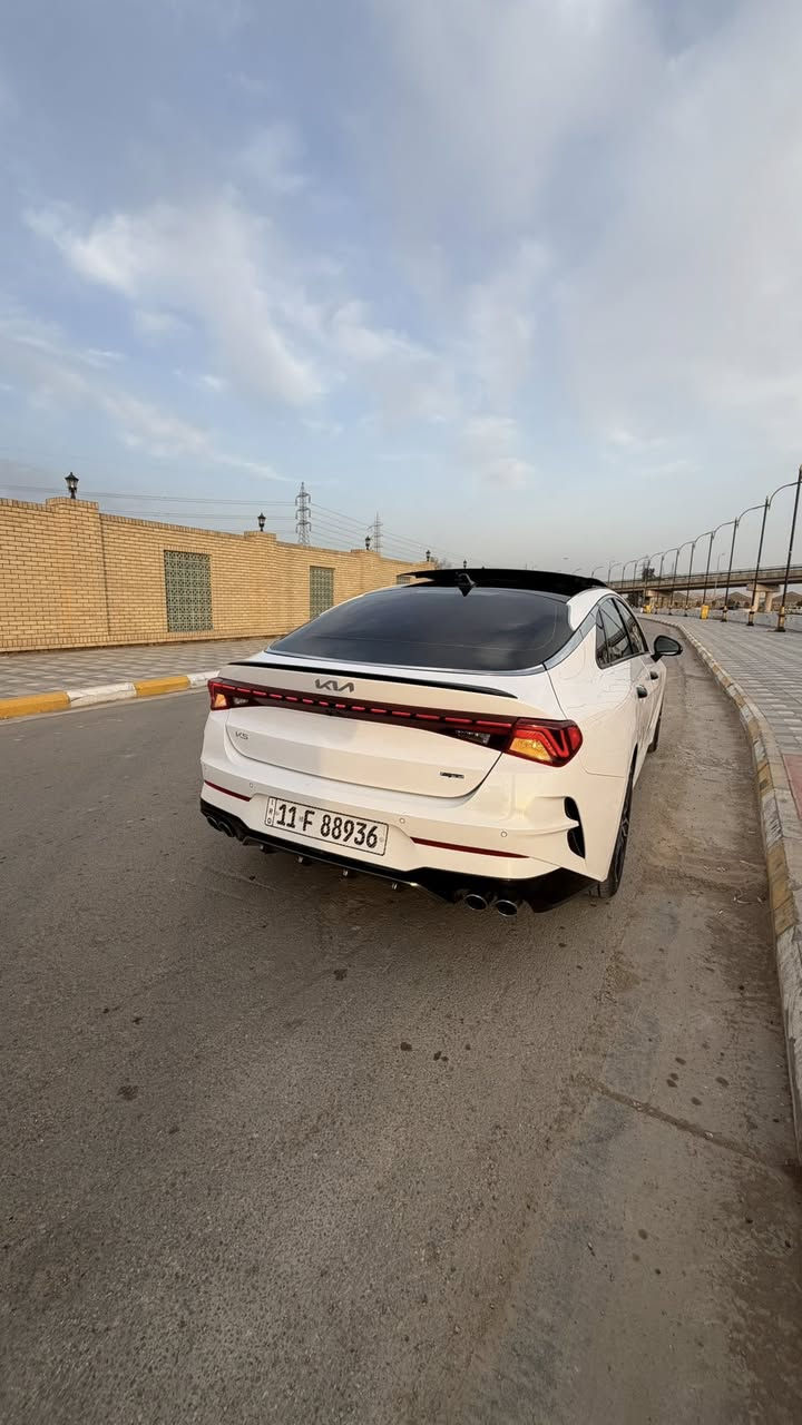 السلام عليكم
موديل 24  فول مواصفات K5  GT

كامرات محيطيه  رادار  امامي  جانبي  

للبيع  سعر  ١٩٠  او بي  مجال بسيط  

مكان السياره واسط  كوت 

تبديل قطعه بنيد  فقط  

استفسار اتصال 📞 

 ☎️ ***********
