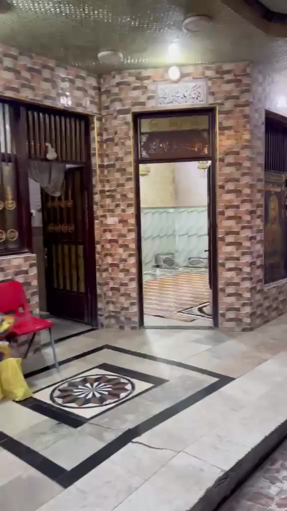 بيت في منطقه ام الكبر الغزلان طابو صرف مساحه 100 متر مربع وجهه 10 ونزل 10 خلف مرطبات الباند ركن
تفاصيل مذكوره في الفديو الشراي ينتصل ***********
