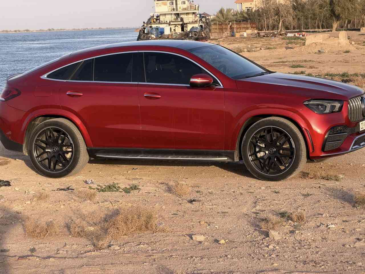 وحش الشارع للبيع
Mercedes GLE 53 
وكالة bcm كفاله عامة بارد واحد بالجنطة 

محرك 6 سلندر توين توربو صاروخ 🚀 بمعنى الكلمة 

ماشية 53 الف كيلو متر 

السيارة استخدام شخصي عليها إدامة كامله في وكالة bcm 

رقم أربيل مميز سأسمي 

مغلفة bdf ضمان عشر سنوات 

المواصفات ابد مايحتاج اذكرهن يرادلها جريدة طيارة ارضية 
ماشاءالله 

عنوان السيارة البصرة 

السعر تحدي لجميع سيارات العراق إذا اكو بهذا السعر 

70.000 💲الف دولار او بي مجال بسيط 

***********
