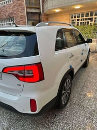 سورنتو • ٢٠١٥ • ٦ سلندر