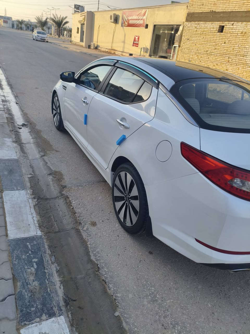 كيا أوبتيما 2012 خليجي فول مواصفات
كفاله عامة صبغ تبديل ضربة

رقم ربيل سنويه 2030

محرك 2400

دبل كزوز 

بصمة تشغيل

بصمة ابواب

بانوراما 

كشن كهرائي

كشن خزن ميموري

حساس خلفي

كاميرا 

لد امامي.

لد خلفي

أشاير بالمري

مري شفط

تحكمات ستيرن

شفتات

تبريد قطعتين

ثلاجة بالجكمجة

نظام ABS مانع انزلاق

نظام كروز تثبيت سرعه

نظام ايكو تنظيم استهلاك البنزين

السعر138 او بيه مجال 
مكان السياره نجف
***********
