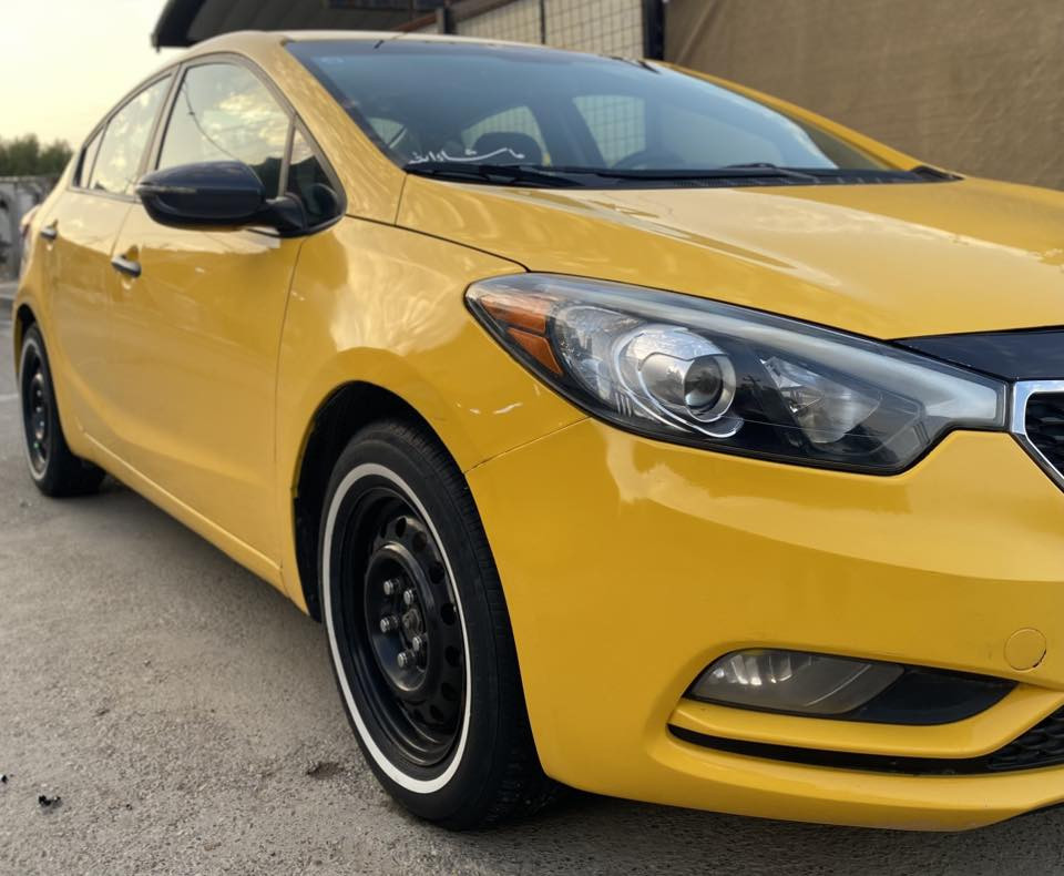 كيا فورتي موديل 2016 وارد امريكي تبديل جاملغ امامي فقط وبيها تصليح الدواير الجاملغ الخلفي بدون ايرباك صور الحادث بالمنشور مكينة 1800 دوش شرط برغي مامفتوح كير صدر تبريد كلة جديد بسمي ارقام انكليزي سيارة جاهزة وجديدة السعر 118 رقم الهاتف ***********
