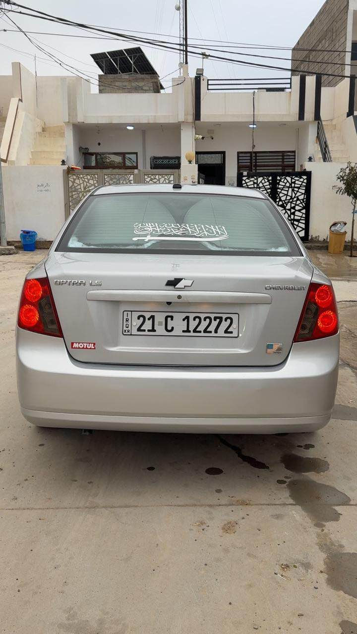 اوپترا گير عادي موديل 2010 رقم و سنويه جديده 29 سياره جاهزه ما عنده دينار مصرف 
شرط تحويل و وكاله عامه بسمي  كوله عل بيلاد به س چاملغ صبغ  و بطاقه بنرين موجود و سعر 77 مجال للطيبين
*********** كركوك, العراق
