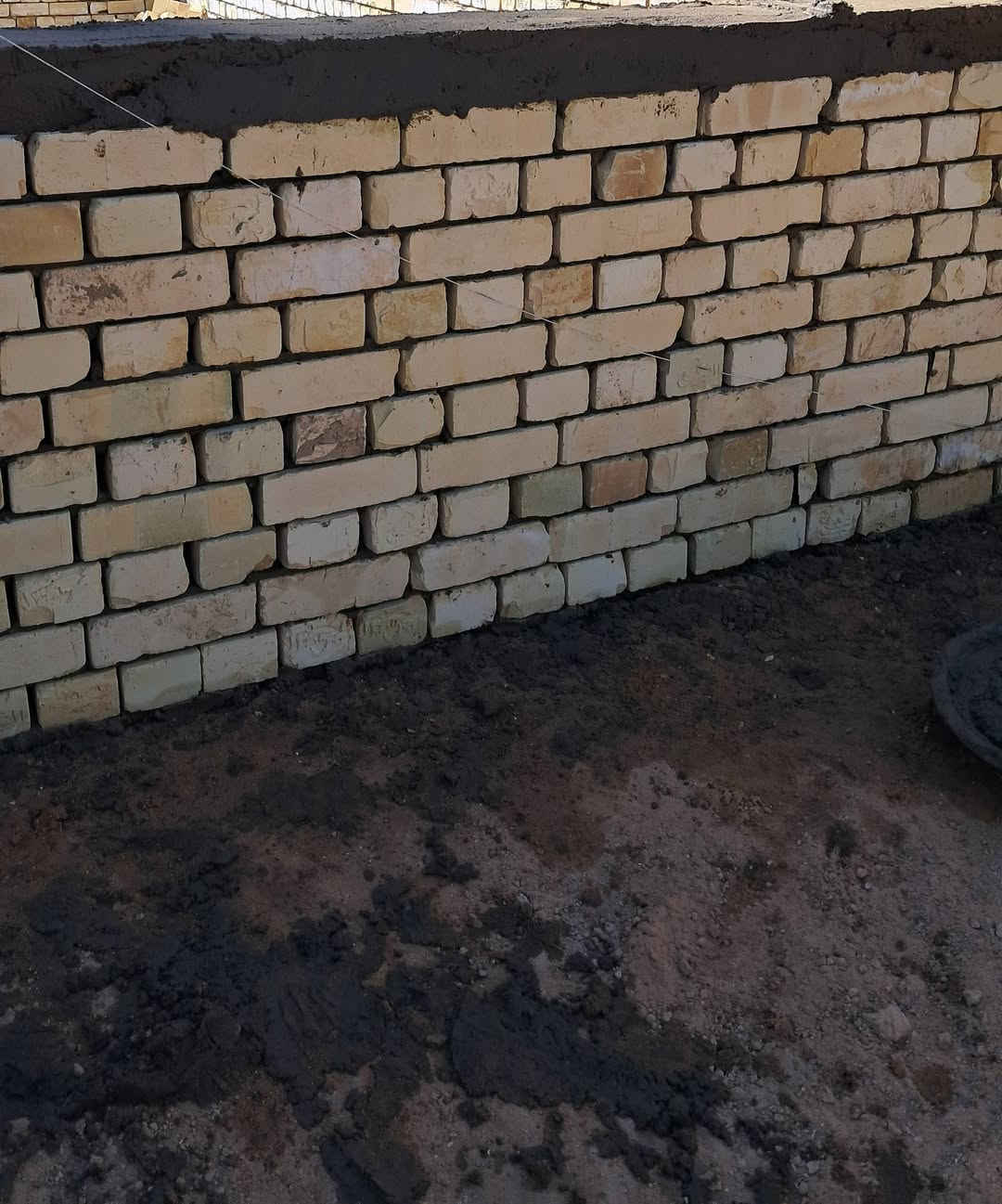 خلفه بناء متفرغ الان بناء فرشي عكاده بلوك فرمستون كربلاء ***********
