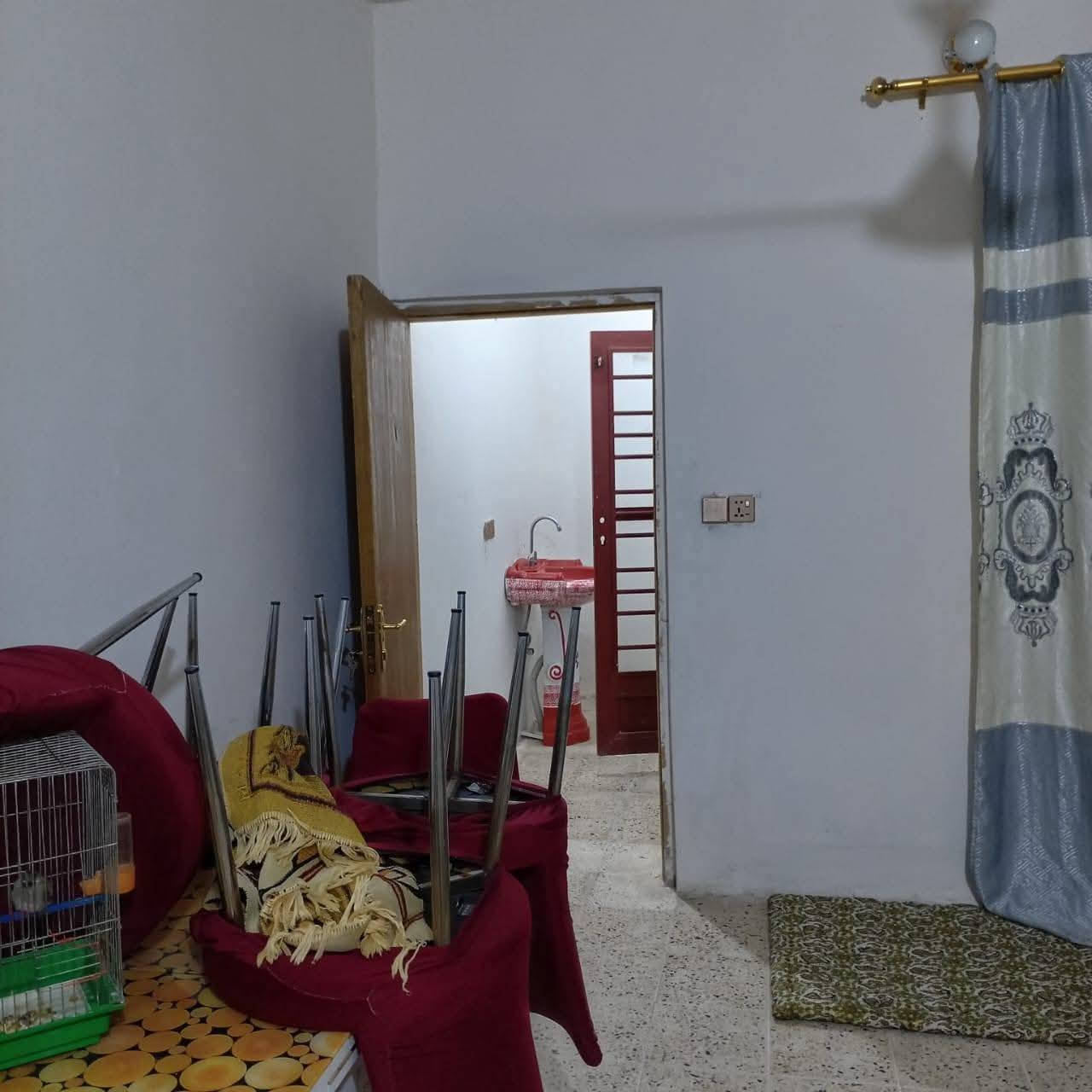 مشتمل _للبيع 🏡
🌍 الموقع  /سامراء حي الجبيريه الأولى 🏡
  📍 

  📐 المساحه  / ( 150  ) طابق 🏡
  🧱   _ بدايه  شارع 6🏡

  📄  طابق   ✅️ 

  💠 يتكون غرفة  واستقبال 
                    وصاله واسعه ومطبخ
                     🏡    وحمامات  داخلي وخارجي  🏡
                               

  💰  🏡

        ■■■■■■■■■■■■■■■■■■■■■■■■
           للإستفسار أكثر يمكنم التواصل عبر رقم الهاتف 
                ☎️ ( ***********☎️  

        
  🙋‍♂️ مكتب السهل الاخضر للعقارات الضباط الثانيه 🏡
