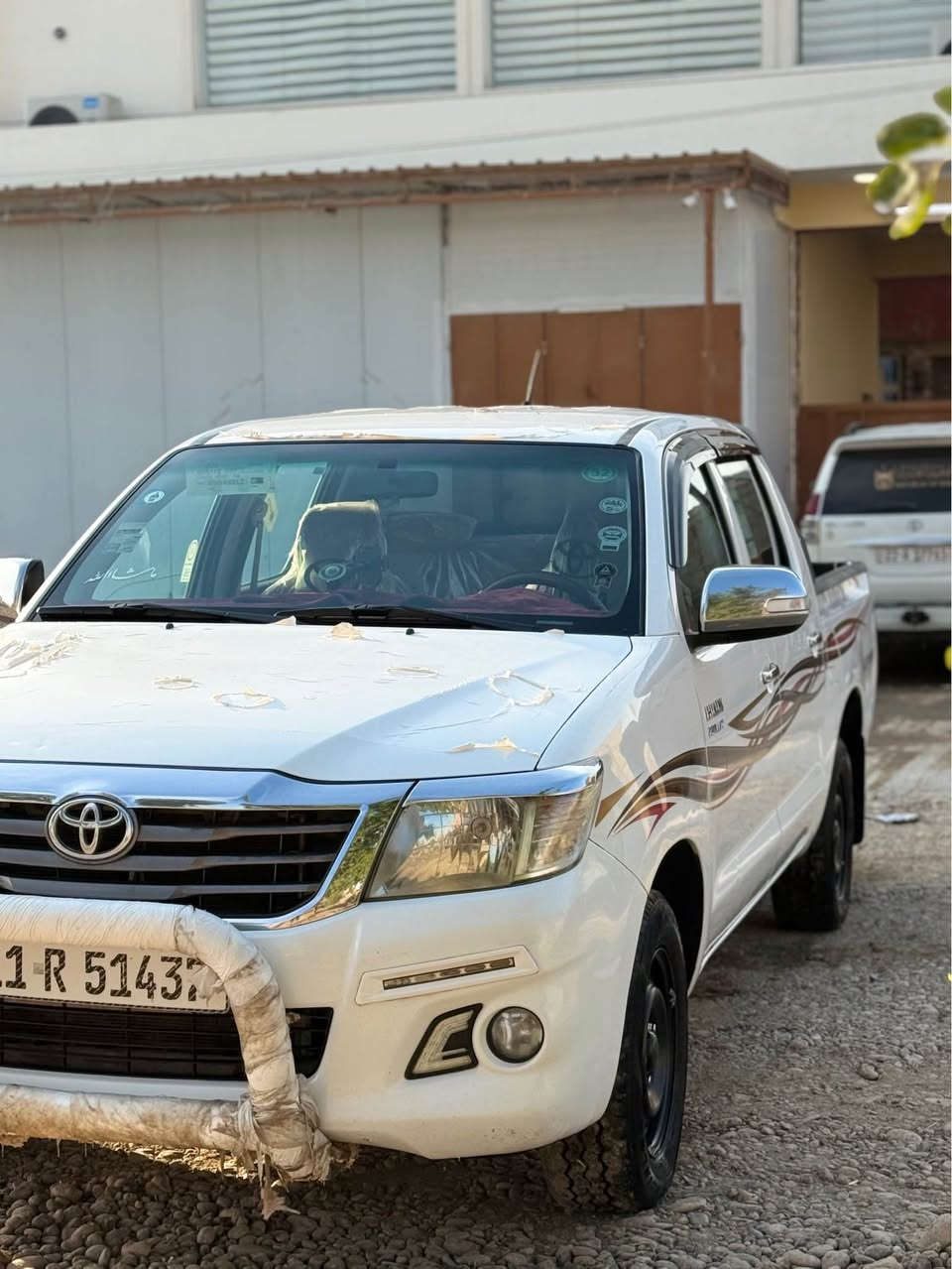 تيوتا هايلوكس 2015فول اوتماتيك سيارة كلين ماشيه 160 الف كير محرك اكسل صدر كله شرط مكان صلاح الدين سامراء داخل السعر 250 💵 
رقم هاتف ***********:*********** سامراء, صلاح الدين
