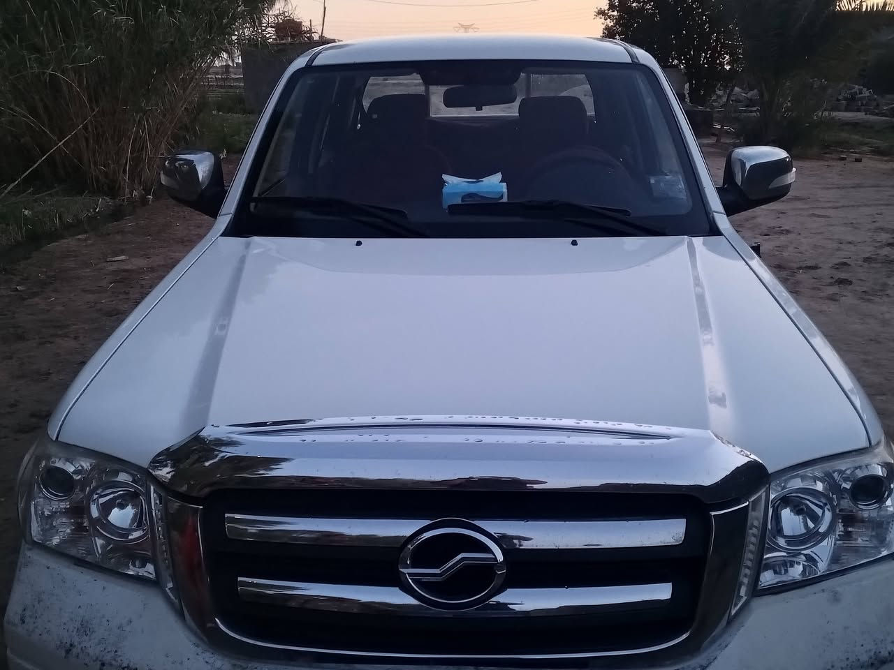 سلام عليكم سياره تايگر سبورت موديل 2020

رقم قادسيه 

مكان ديوانيه قضاء الشنافيه 

ترهم بيع او مراوس 

رقم الهاتف 
***********
