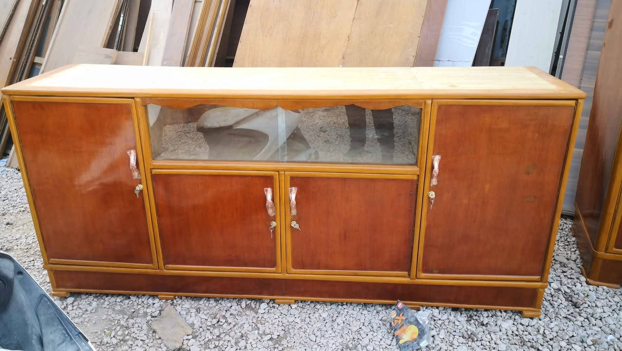 ‎بوفية مستعملة تم تجديدها بالكامل
١٦٥ الف
النجف حي العسكري
***********‎ النجف, العراق
