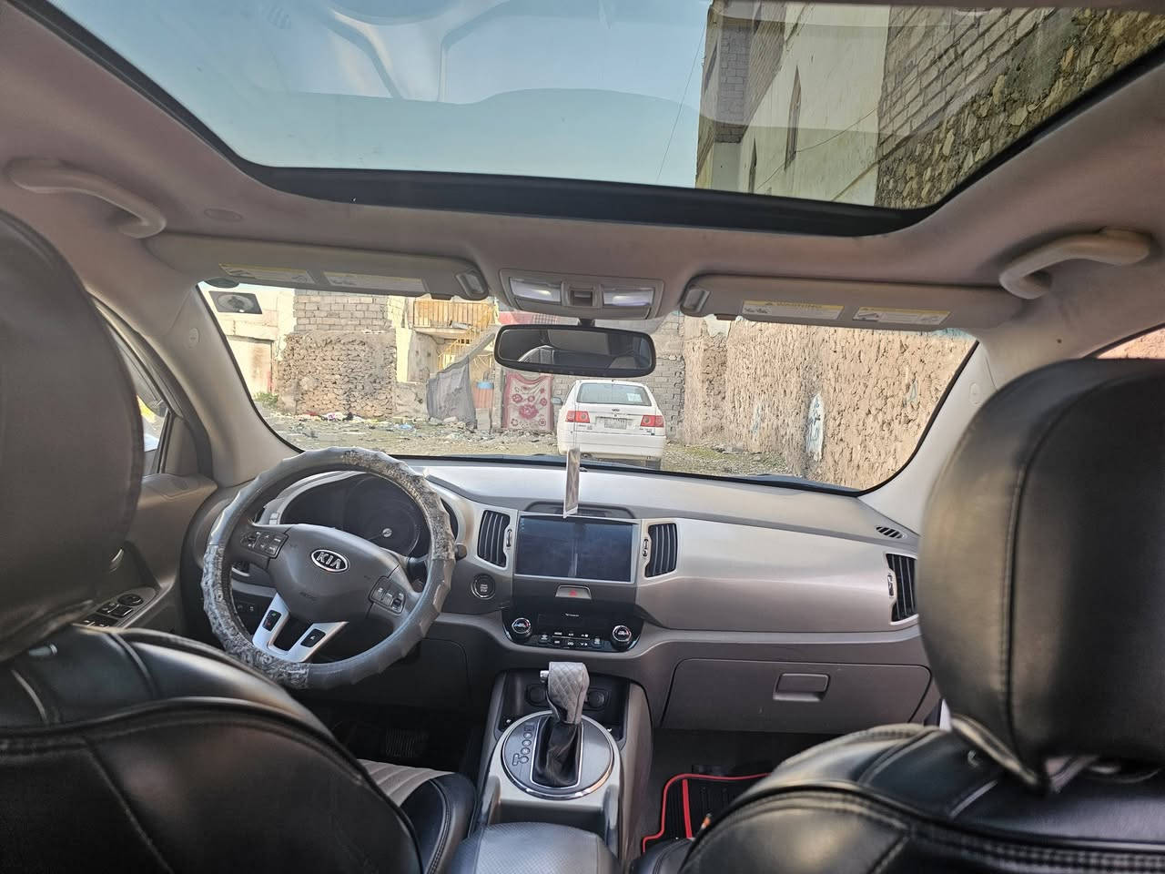 كيا سبورت 2011 فول بدون ضرر بصمة فتحة رقم نينوى شرط التحويل كلين كاربون بانزين الرقم مسطرة السنوية جديدة السعر 150 اللاستفسار اتصل على الرقم
***********
