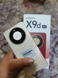 هونر للبيع نضيف غراضه كامله السعر360 مكاني بغداد الحريه  الون احمر  07...