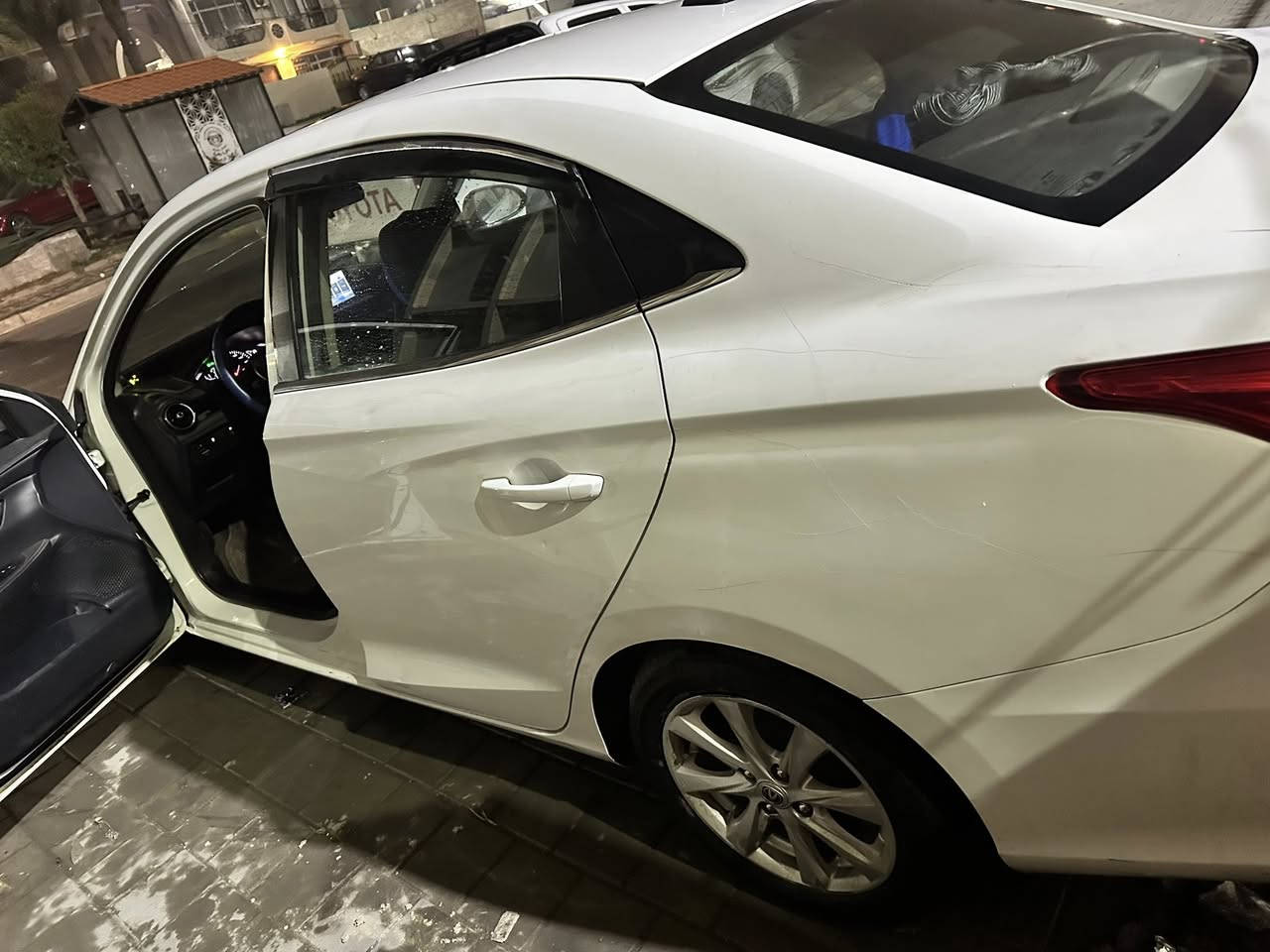 سلام عليكم من رخصة الادمن تشانجان السفن 2020
مواصفات
اشاره بالمري
فتحه
كامره خلفيه

السياره مامبدل اي قطعه سياره مال بيت  استلام شركة عليها منضومة غاز حجم 40 يعني تنسه صرف البانزين منضومة البانزين ادامه جديده سويجين السياره بيها سنويه هزه جديده تحويل ثاني يوم السياره باسمي تبريد شغال اي نقص مابيها السياره عليها درايم شيفتات جديدات اذاين مال مكينه وكير جدد عله ايدي مداريهة صدر امامي خلفي جديد سياره مابيه اي نقص من الاخير 

حادث جاملغ امامي تكحيل فقطط بدون ضرر دواخل كله سليمه

مكاني بغداد اعظميه ***********
 واتساب او اتصال ممتواجد علفيس-***********
