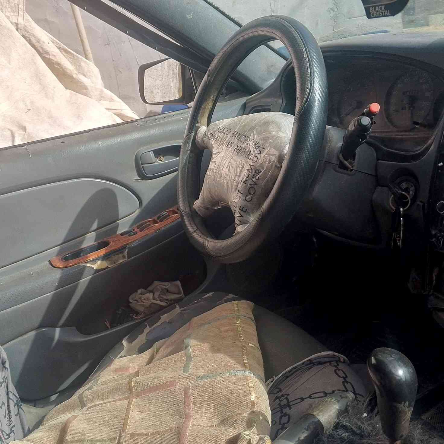 سوناتا اجره للبيع أو امراوس موديل 2000تاخذ صافي اتريد امداور او وكاله كير عادي نظيف ومحرك نظيف موبايل ***********
