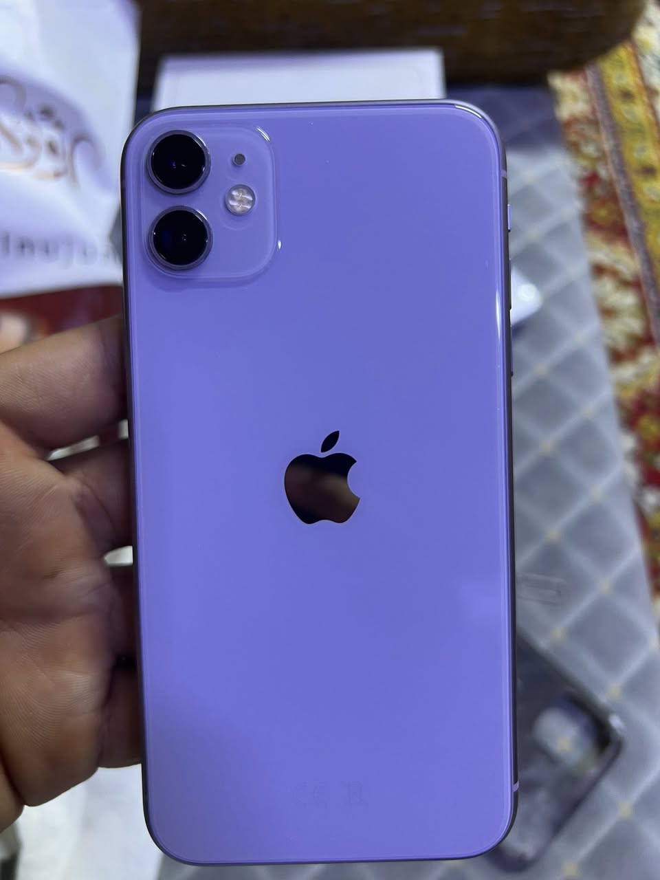 السلام عليكم ايفون 11 عادي النقال اخو الجديد زلغ ما بي ما مفتوح البطاريه مالته 76 النقال زلغ ما بي ستوني خذيته حتا الوصل مالته موجود كامل النقال سعره 250 مكاني المعقل الكندي رقم الهاتف ***********
