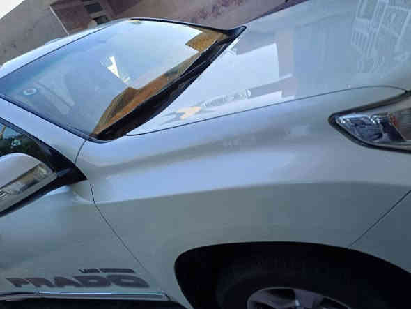 السلام عليكم سيارة للبيع فول مواصفات تيوتا برادون موديل 2012رقم بغداد الإنكليزي مجدد لحد2030 مكفولة من الصبغ محرك سته سلندر مكفولة كفاله عامه كير محرك مكفول سبير تعليك سلايت روف فور ويل
سبعة راكب ثلاث قطع تبريد 
تخم تاير جديد تبريد فول نظام اقتصاد في الوقود سيارة جاهزة واحلى  من الصورة ماشيه165الف كيلومتر صورة سونار المكان واسط الزبيديه السعر 285 بي مجال شرط التحويل ترهم مراوس تويوتا بيك اب هايلوكس 2020او2021 اوتوماتيك لون ابيض فول شرط الإستفسار 
(***********)
(***********)
