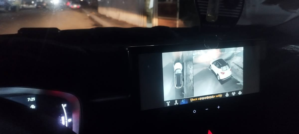 سياره كورلا كروز 24مواصفات عاليه الكبات ممشدوده السبير منازل كامرات 4سلايدر روف قياده ذاتيه مانع انزلاق هواي مواصفات السياره مكفولة كفالة للاخير ماشيه 25قتبا للزياده السعر 183وبيه مجال حق الجيه رقم الموبايل ***********مكان السياره بغداد م الصدر
