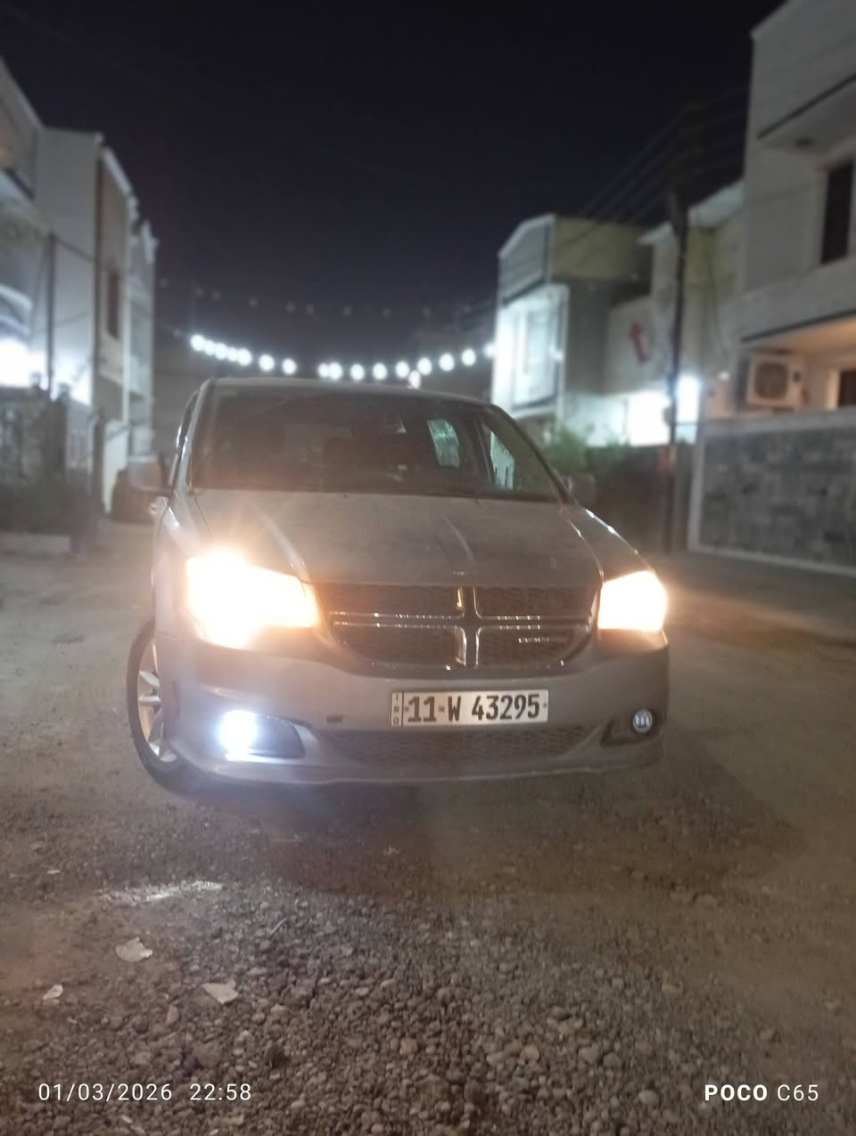 سلام عليكم دوج كرفان 2014/3600 خير من الله كير ومكينة مكفولات حادث من امريكا هذا الجاملغ واللحية والعراق نفس الجاملغ وشوية اسم من الباب  ماشية 120 ا  صدر جديد زوج تايرات رقم بغداد السعر 150 عنواني بغداد الكاظمية رقمي *********** متواجد واتساب اكثر شي+ كراسي قماش وقلاب يعني كراسي دفن
