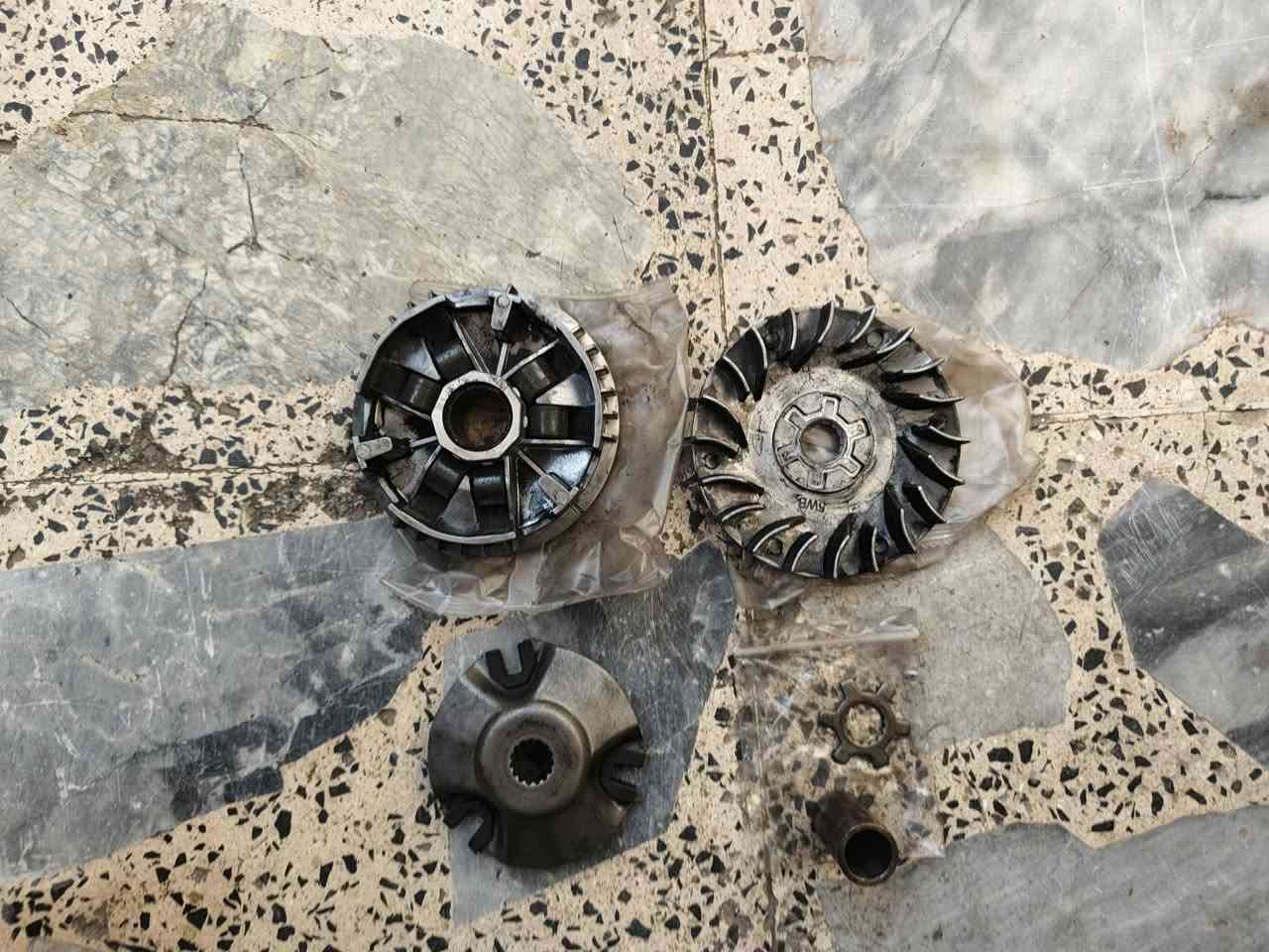 سلام عليكم غراض ماكس للبيع مكاني بصره قبله حي مهندسين رقمي ***********
قبق هندر شغال سعره 7 اللف / طاسه كلج خلفي FCS و سبرنك 1200 RPM تايوان اصلي سعرهن 15 اللف / كلج امامي فقط سعره 7 اللف / كلج امامي و خلفي كامل مكمل بلادي خلفي بيه بنز كلج رياضي سعرهن 25 اللف / هورن جديد بل باكيت سعره 2 الفين فقط / بنز بريك اصلي شركه ABK سعره 5 اللف / قايش ماكس نوعيه زينه سعره 3 اللف / ماصده ماكس قجمه اصليه سعرها 3 اللف / جامه بك لايت سعرها 2 الفين فقط / فلتر شوته بس 1 باللف دينار
