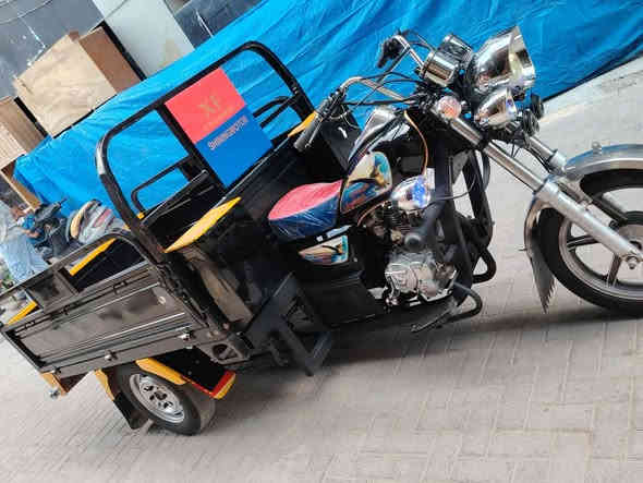 سلام عليكم ستوته جمره باب اول أوراق اصولي اكاتبك وي الوكيل مديل 2022 شاصيهه وركبتهه مكفولات كفالة عامه لا لحيم ولامعجون بيهه تخم تاير جوبلس كهربائيات كلهه جدد وشغاله دبلات شغاله نكره سلف ستوته فقط الحصيره داخل البدي مصبوغه حراري اثار جرد وصابغهه جماليه وشوفت عينك نضافتهه ستوته مال جنيان مامتعوبه ونضافتهه نفس البل صوره مكانهه بديوانيه خاص ماجاوب***********
