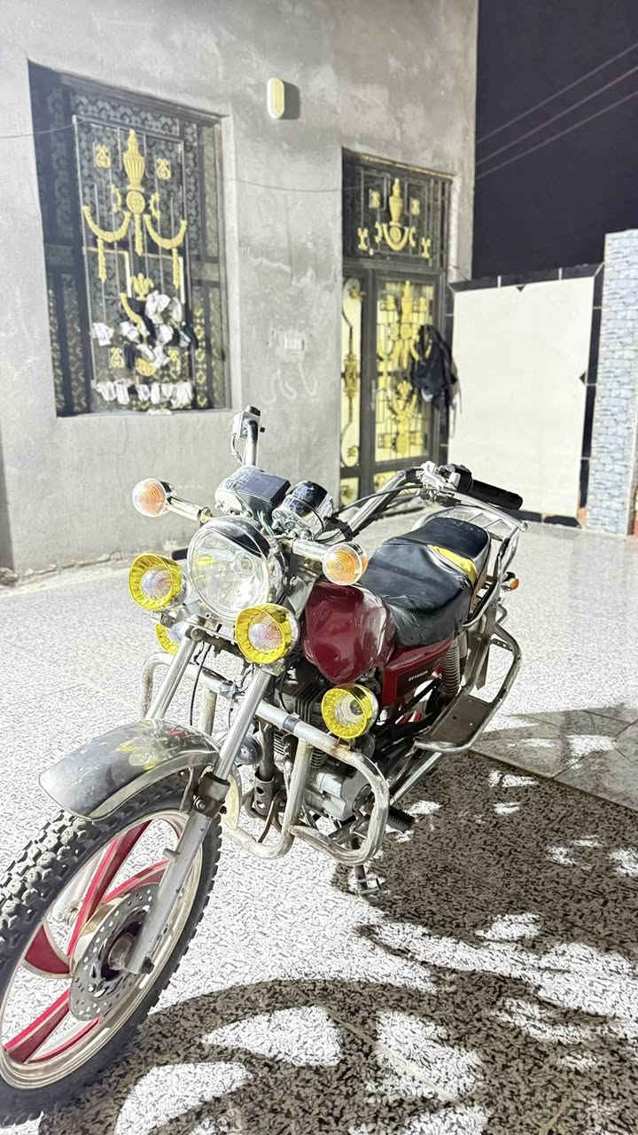 جونده للبيع
نضيفه 
وكهربائه شغاله وسلف وهند كامله 
مديل ٢٠١٣سماوه ام العصافير 
***********
سعر 750,000
وبيه مجال
