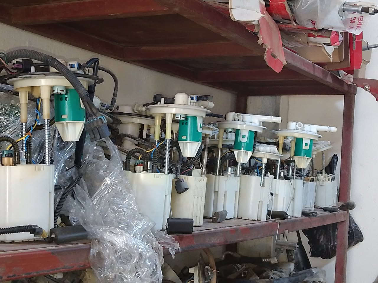 سلام عليكم وصول مكاين وكيرات ونواعم امبالا  ديوانيه الحي الصناعي الابلوك الرابع مجمع الفارس  ***********-----***********
