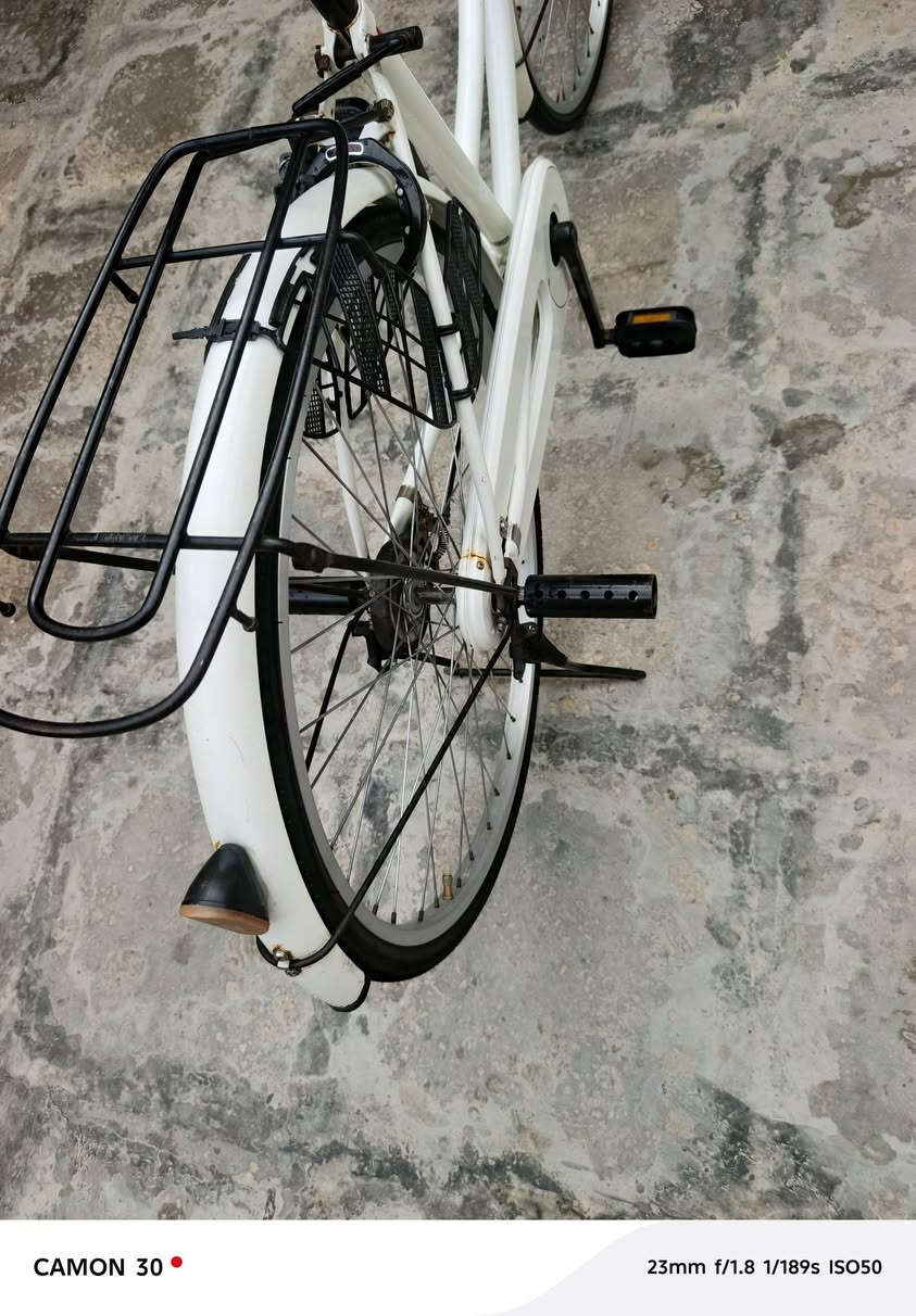 السلام عليكم باسكل للبيع المديل 2014 مكفول السعر 155 وبيهة مجال


**إذا كنت صاحب هذا الإعلان وتريد حذفه لأي سبب، رجاءا أرسل رسالة إلى الدعم الفني**