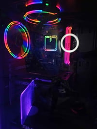 :PC gaming للبيع  المواصفات: GPU : RTX 4060 8g GIGABYTEكارت شاشه  CPUم...