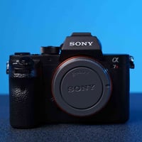 Sony A7R II • عدسة 24mm G-Master • رونين RSC2