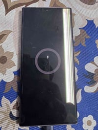 نوت 20 الترا نسخة امريكية مضروبة الشاشة والضهر اريد اراوسة بموبايل مكا...