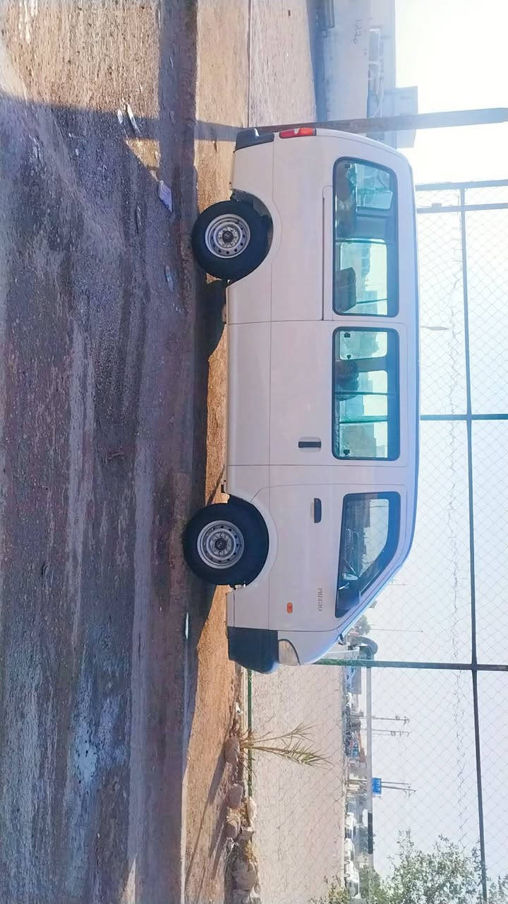 السلام عليكم بريجو للبيع السياره جاهزه من كلشي احله من الصوره المكان النجف رقم الهاتف ***********
